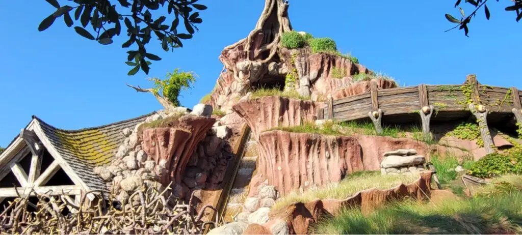Splash Mountain in Disneyland Closing for Refurb in January