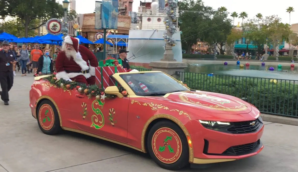 Santa’s Holiday Cavalcade returns to Hollywood Studios