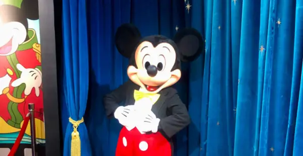 Mickey Mouse greeting guests at EPCOT
