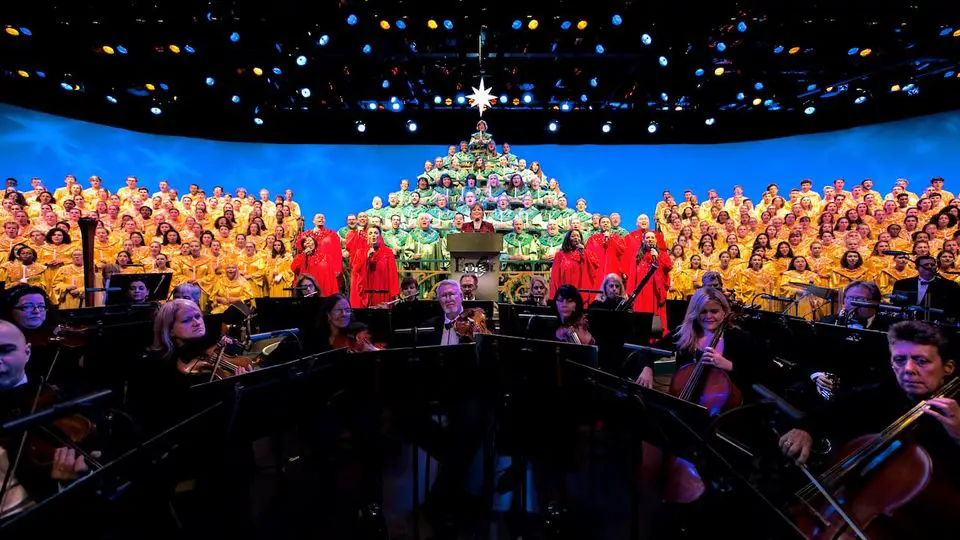 New Celebrity Narrators announced for Candlelight Processional at the EPCOT Festival of the Holidays