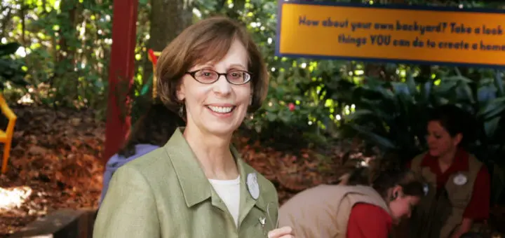 Disney’s Dr. Jill Mellen receives Lifetime Achievement Award from the Association of Zoos and Aquariums