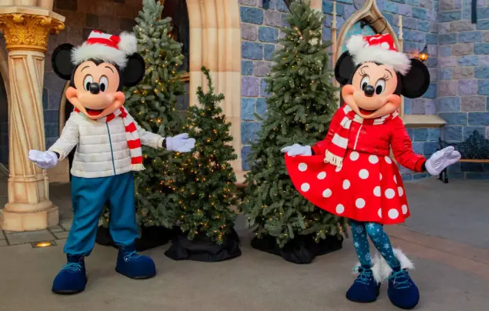 Festive Fun facts from the Holidays at the Disneyland Resort