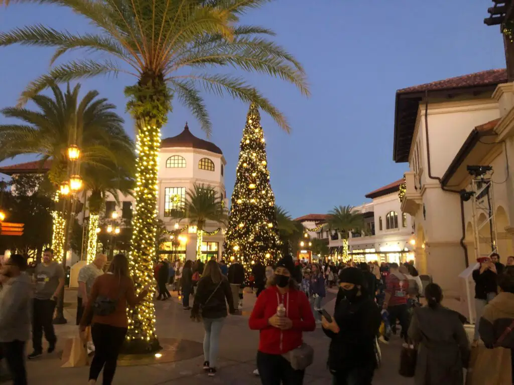 Christmas Tree Stroll Returns to Disney Springs