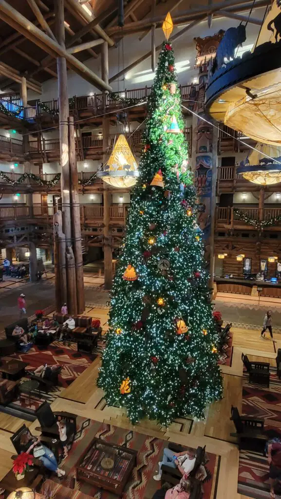 Wilderness Lodge Holiday Decorations