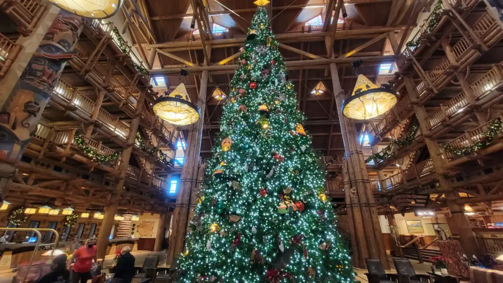 Wilderness Lodge Holiday Decorations