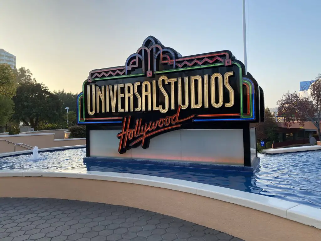 Guests age 5 and over now required to be vaccinated or show negative test to visit Universal Studios Hollywood