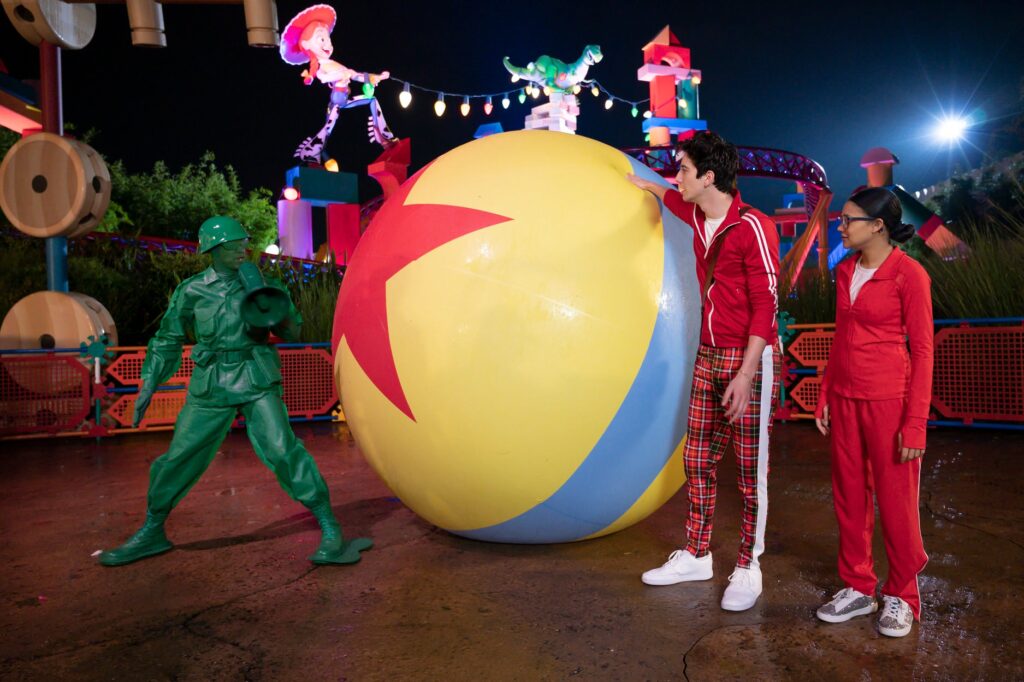 First look at Disney’s Holiday Magic Quest special filmed in Disney's Hollywood Studios