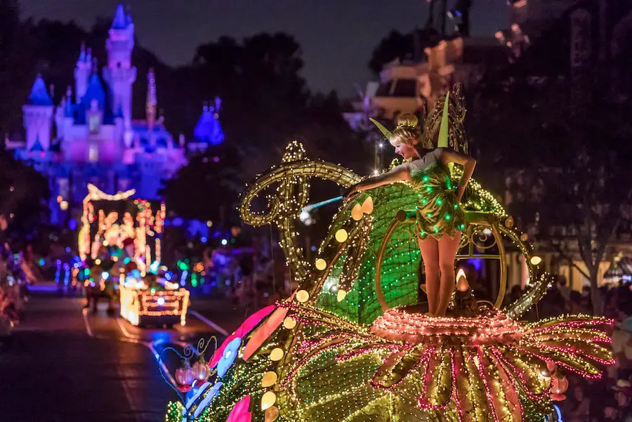 Main Street Electrical Parade Returning to Disneyland in 2022
