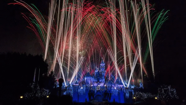 Disneyland to celebrate New Year’s Eve with Fireworks Special Countdowns