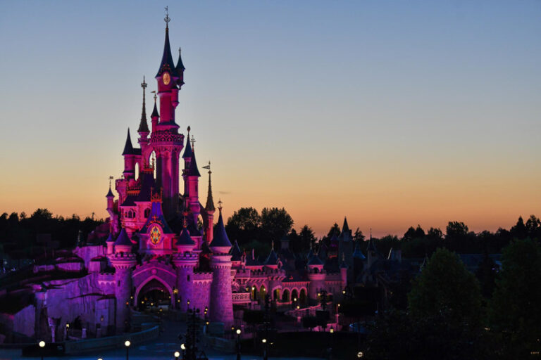 Guests are no longer required to wear Face Masks at Disneyland Paris