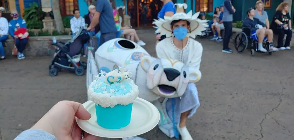 Menagerie Polar Bear Cupcake is back at Disney's Animal Kingdom