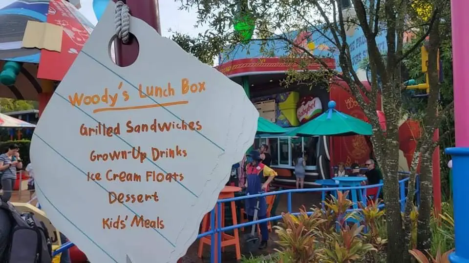 Covered Seating Area added to Woody's Lunch Box