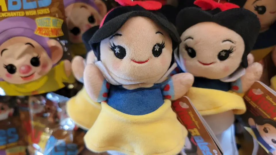 Super Cute Snow White Wishables spotted at Disney World
