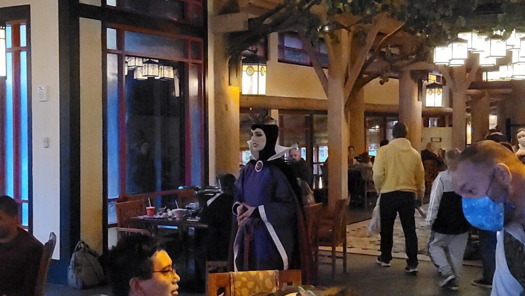 Storybook Dining Review