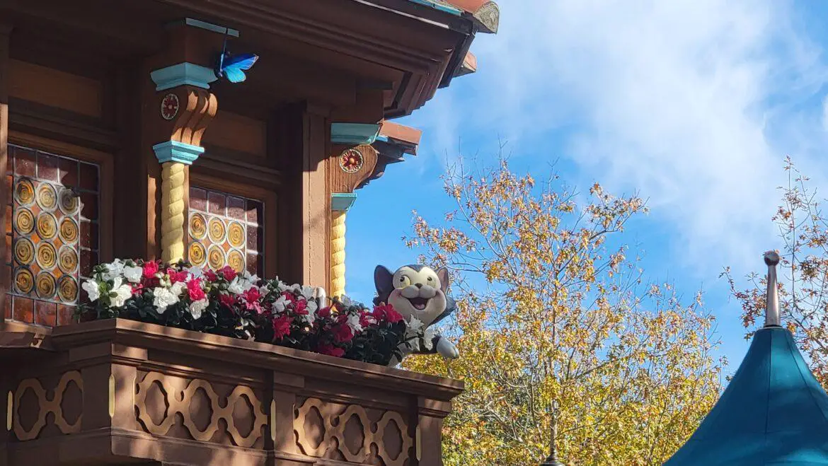 Figaro Added to Exterior of Pinocchio Village Haus at Magic Kingdom