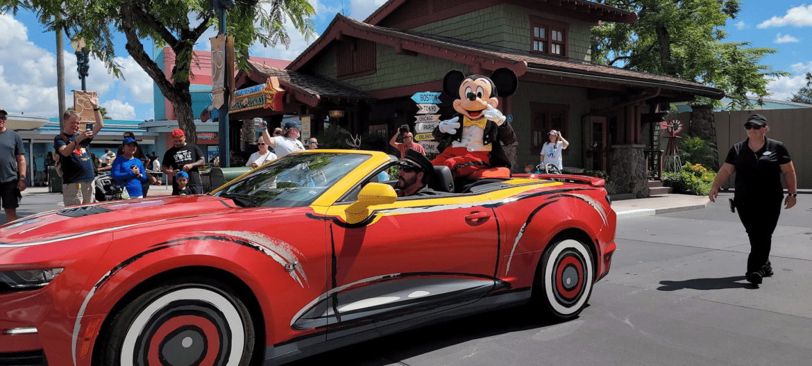 ‘Mickey & Friends Motorcade’ at Disney’s Hollywood Studios Ending on February 12th 