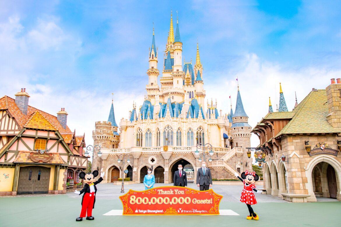 Tokyo Disneyland welcomes their 800 Millionth Guest