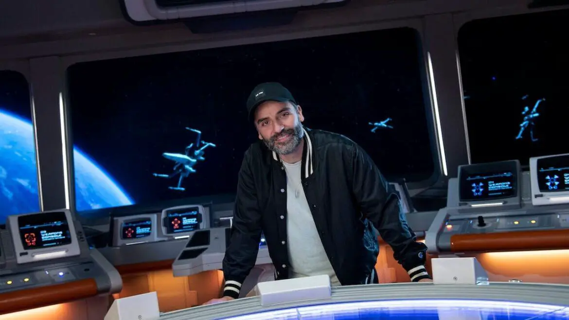 Oscar Isaac Visits Star Wars: Galactic Starcruiser: Galactic Starcruiser