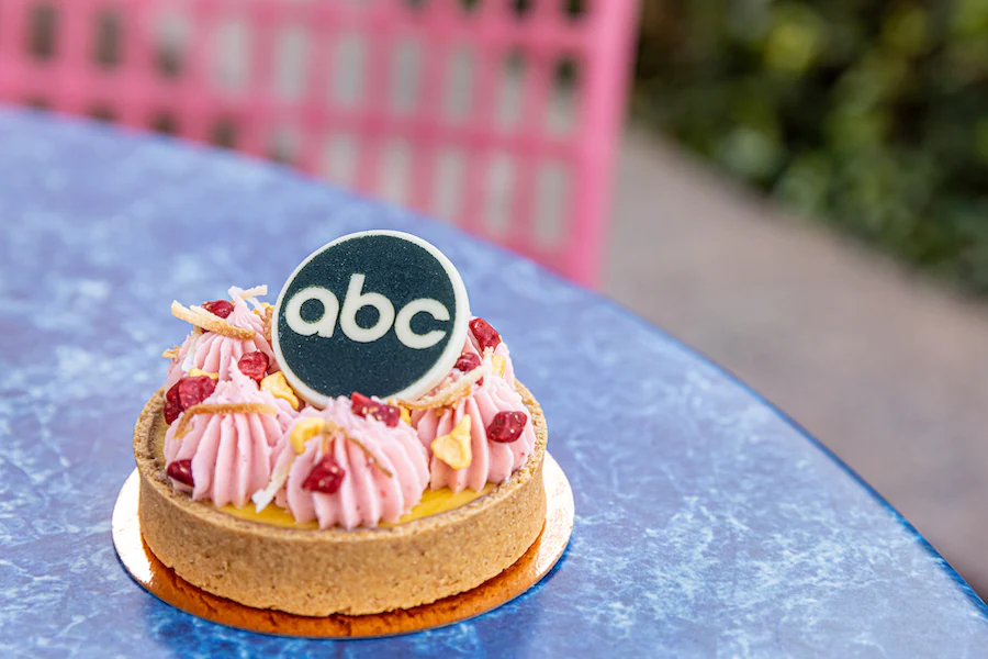 Disney’s Hollywood Studios is celebrating spring with some tasty treats.