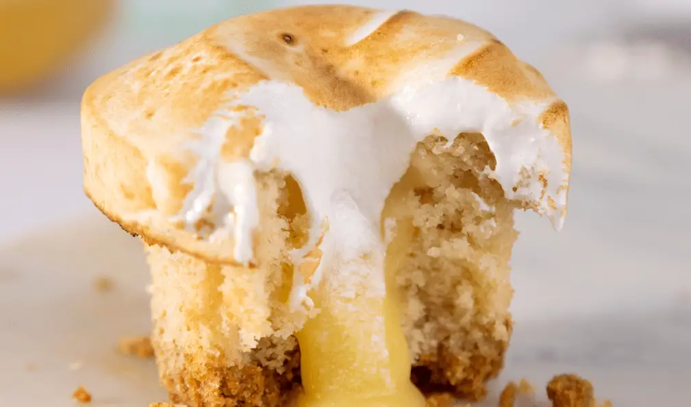 Lemon Meringue Cupcake Is Now Baking at Sprinkles Cupcakes