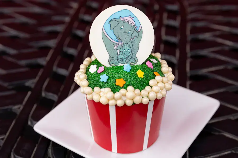 Mrs. Jumbo Cupcake To Celebrate Mother’s Day At Disney World!