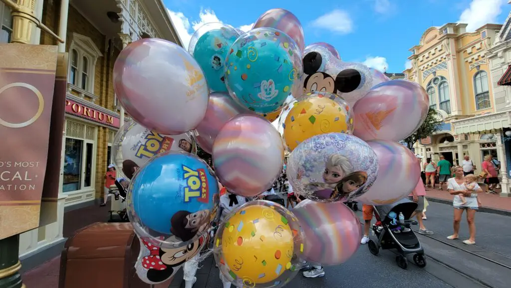 New Confetti Balloons spotted in the Magic Kingdom