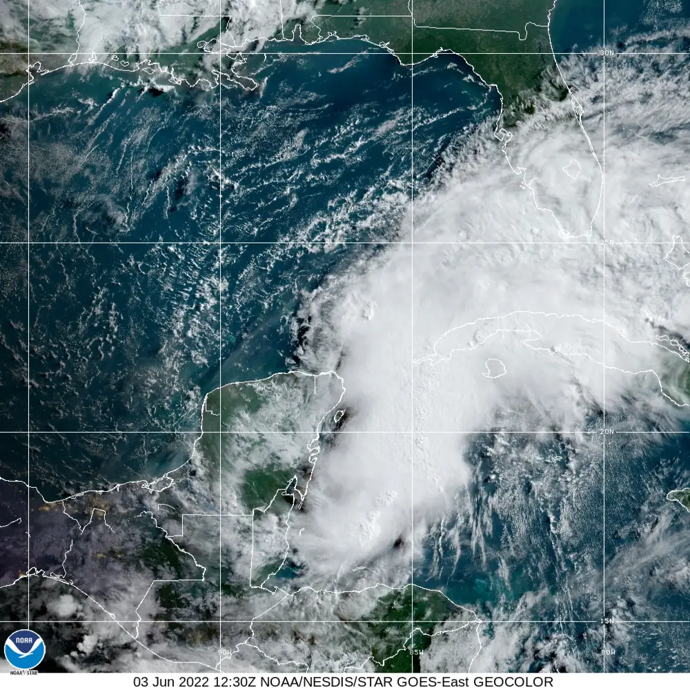 Potential Tropical Cyclone One heading for Florida this weekend