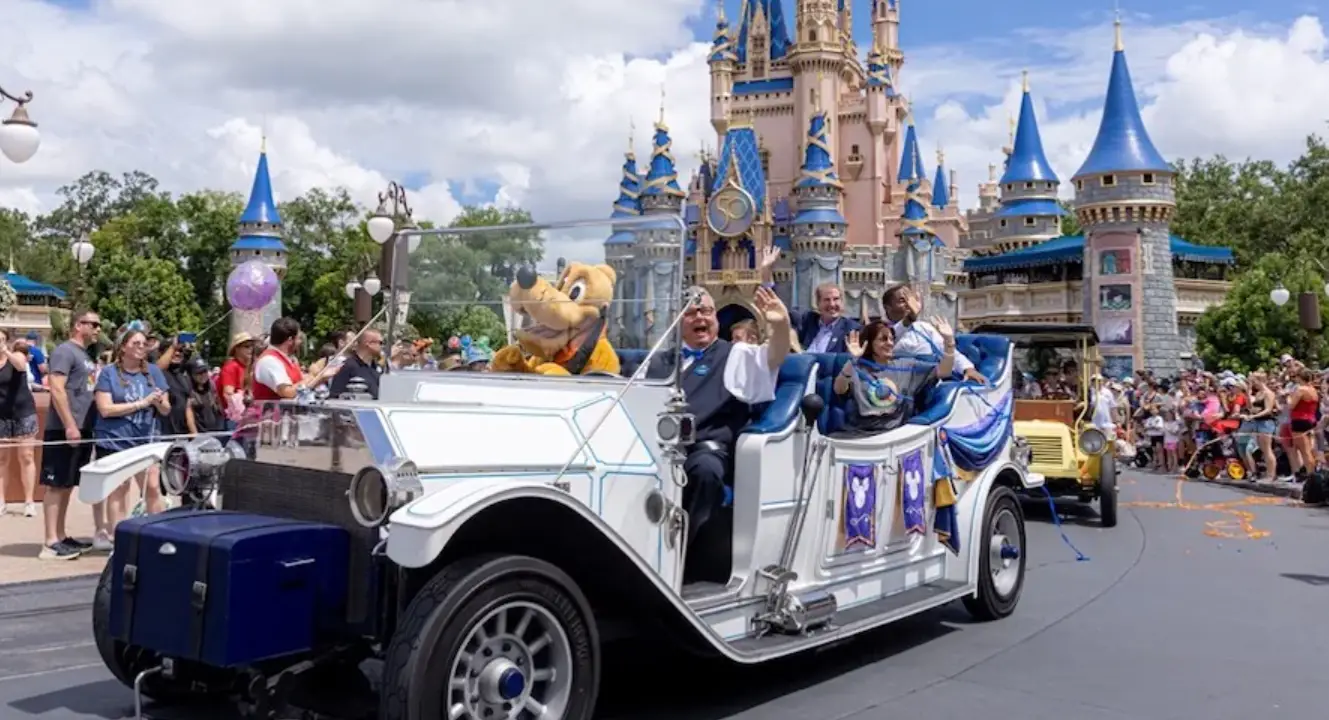 Disney World Special Olympics Athletes with Special Parade in