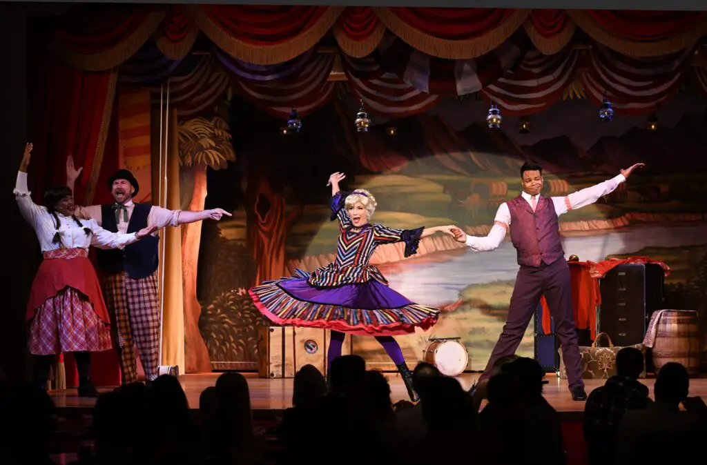 Original 1974 Cast of Hoop-Dee-Doo Musical Revue Reunite