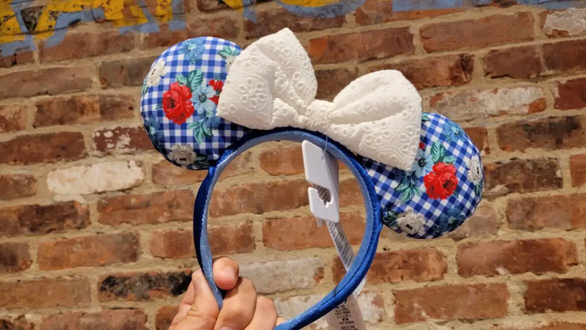 Charming Minnie Mouse Cottage Ears Now Blooming At Walt Disney World!
