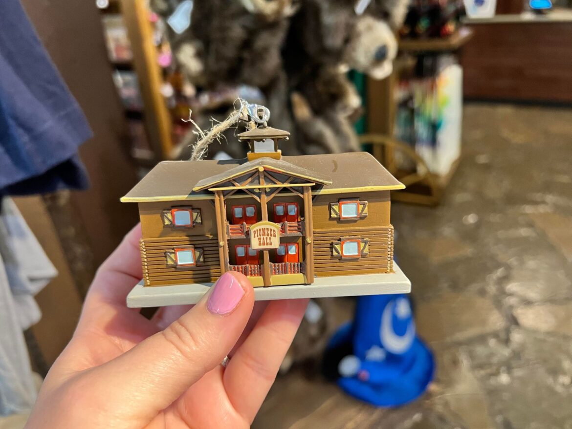 All New Fort Wilderness Christmas Ornament Highlights Pioneer Hall