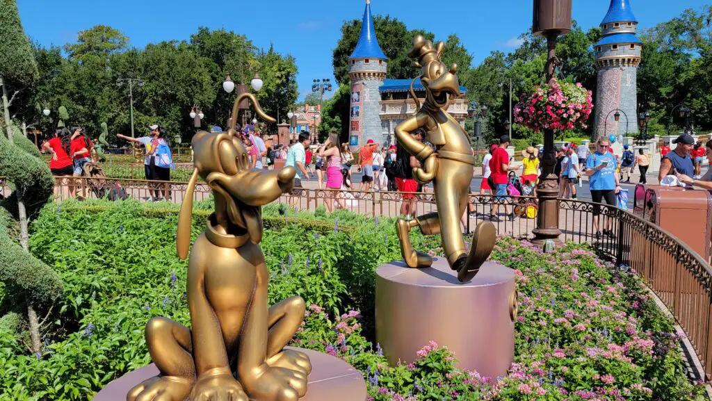 Fab 6 Disney Character Statues