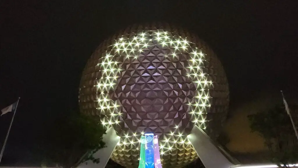 Video: New Beauty and the Beast Spaceship Earth lighting show