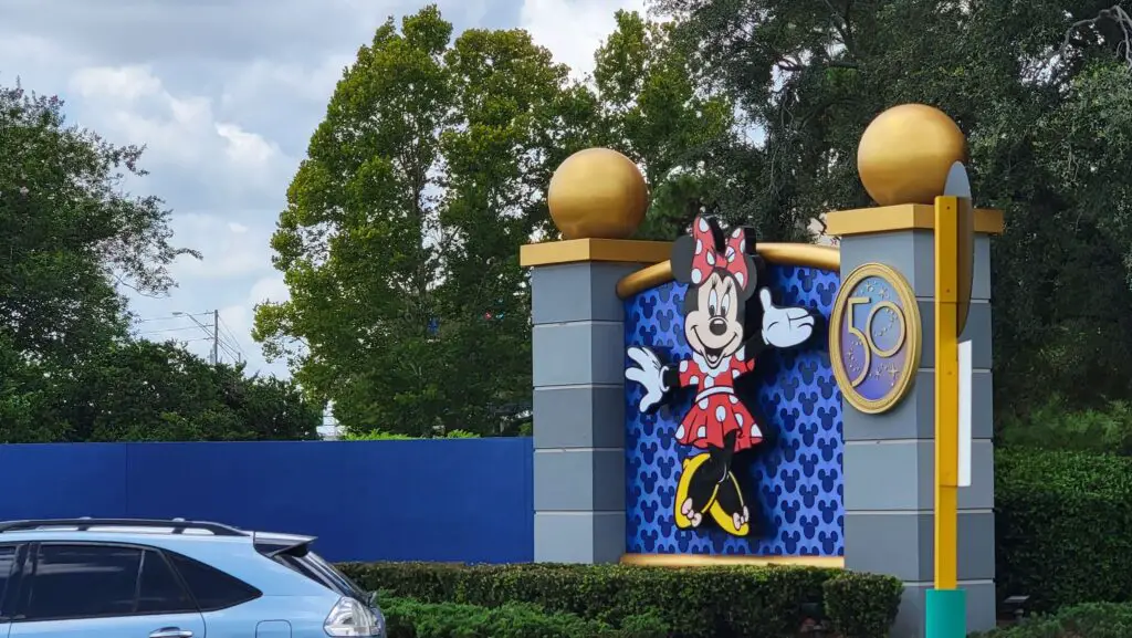 Mickey & Minnie sign to be removed from Walt Disney World
