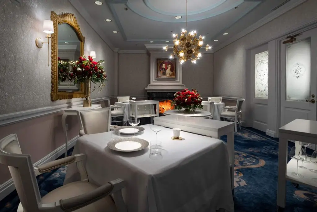 First look at the interior of Victoria & Albert’s at Disney’s Grand Floridian Resort