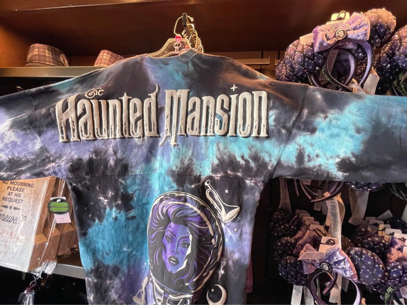 New Glow In The Dark Haunted Mansion Spirit Jersey Spotted At Magic Kingdom!