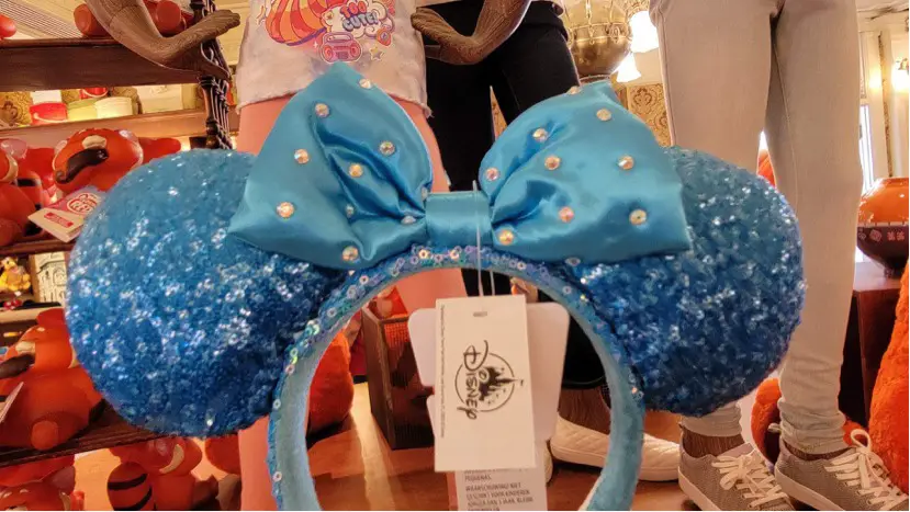 Stunning New Aqua Sequin Minnie Ears To Add Some Sparkle To Your Looks!