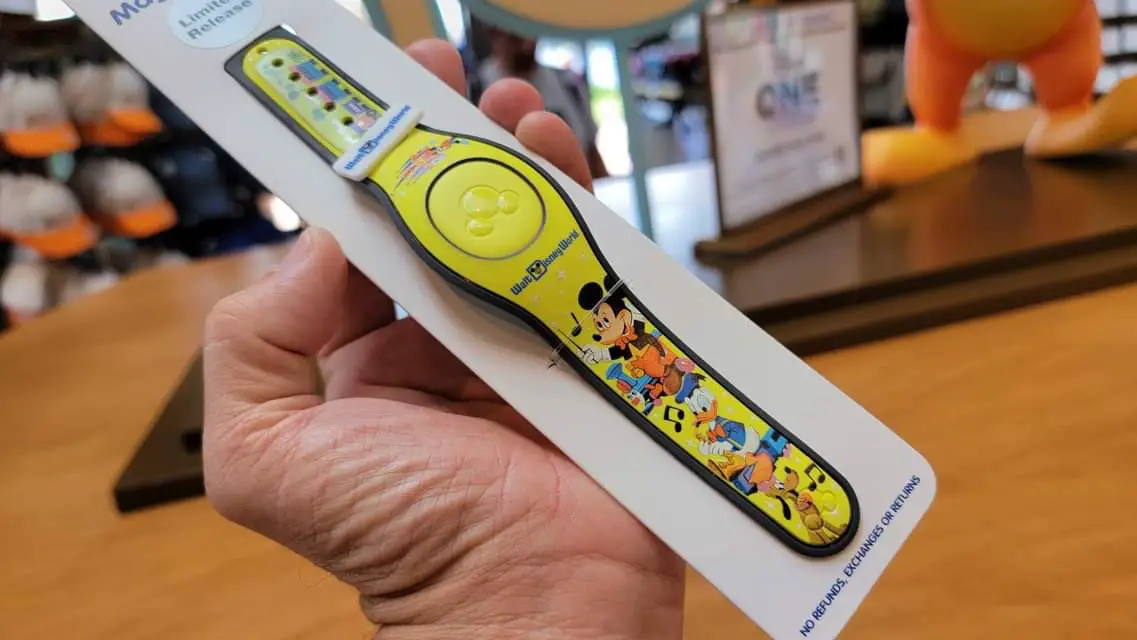 New Limited Edition Lime Green Vault Collection MagicBand Spotted At Epcot!