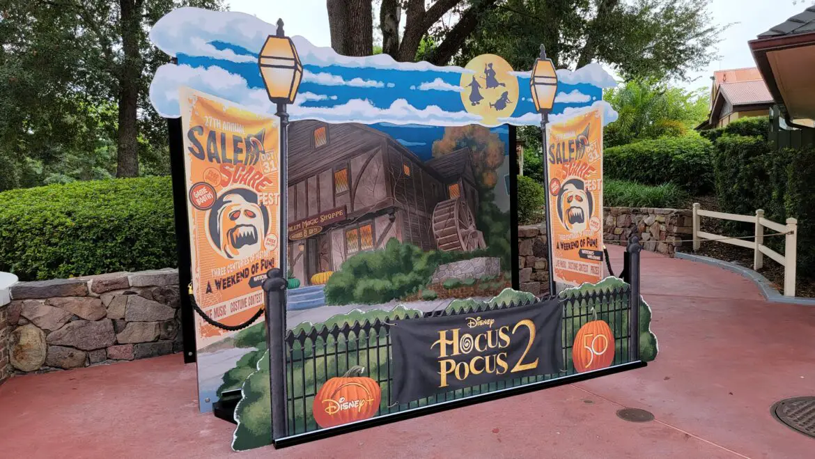 New Hocus Pocus Photo Op is set up in Liberty Square in the Magic Kingdom
