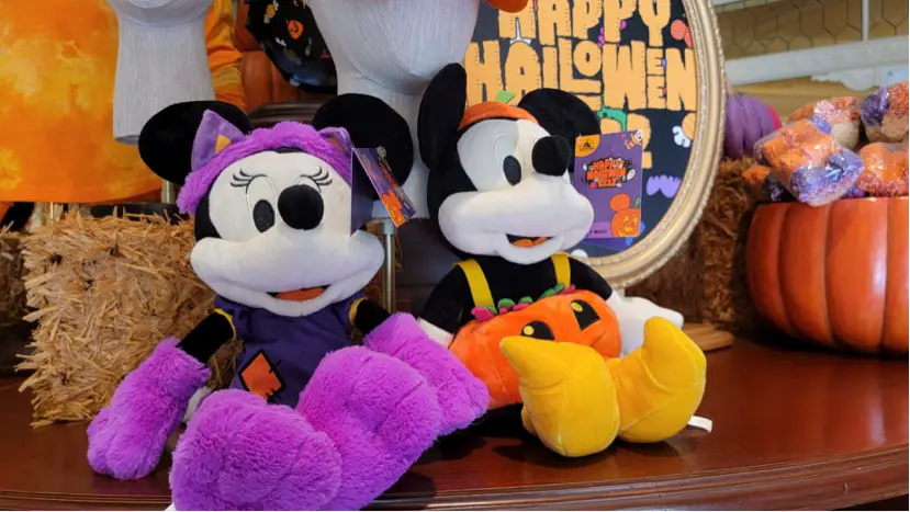New Frightfully Cute Mickey And Minnie Halloween Plush!