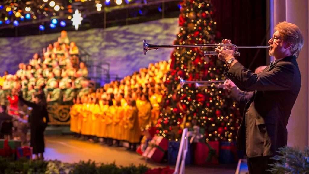 Epcot's Candlelight Processional is returning to Walt Disney World this holiday season
