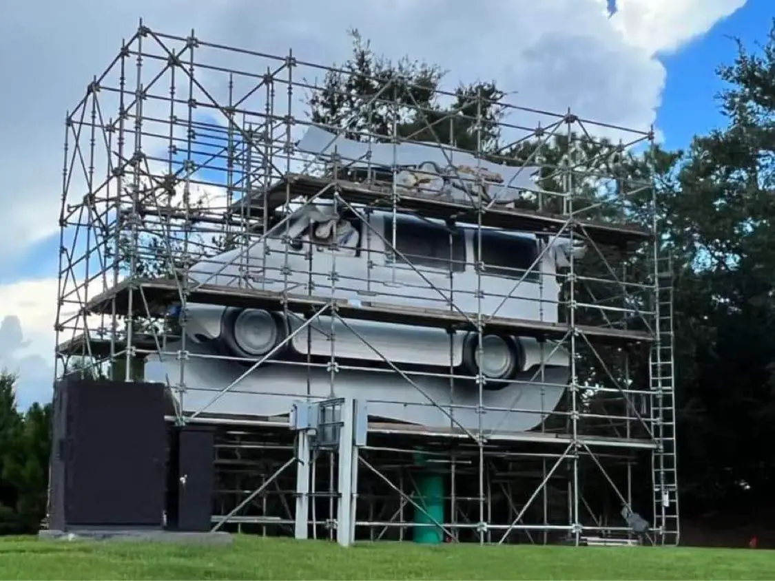 Goofy’s DVC Van  Stripped of Color and Ready to be Painted