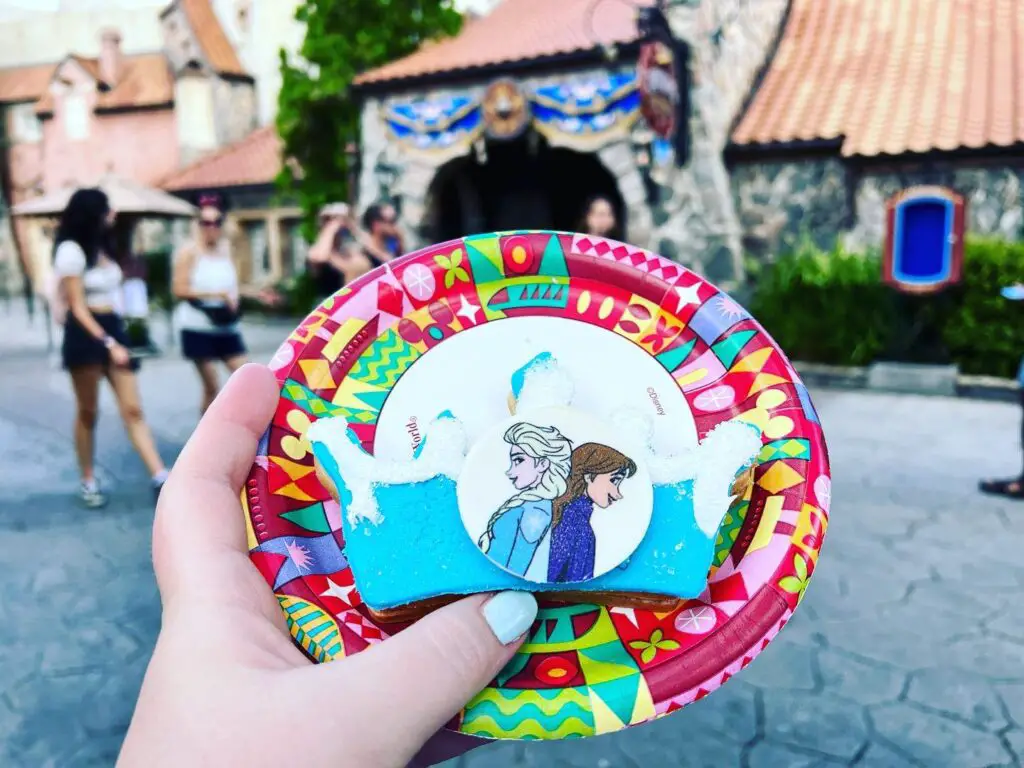 New Frozen Ana & Elsa Cookie in Epcot for World Princess Week
