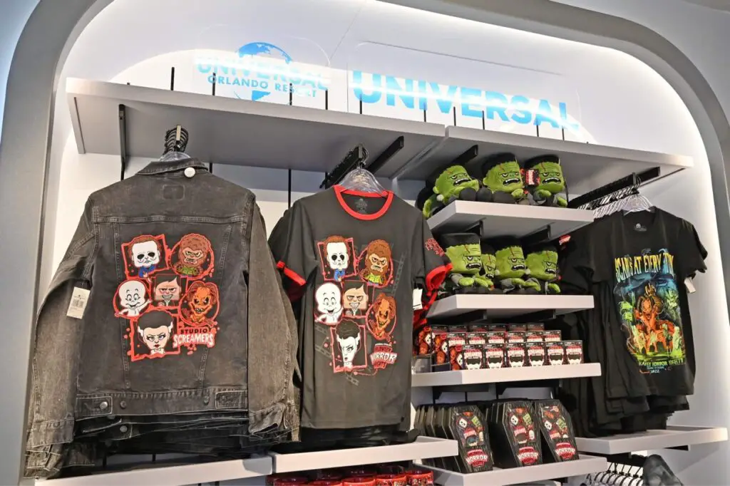 Get a first look at the new Universal Orlando store located in the Orlando Airport