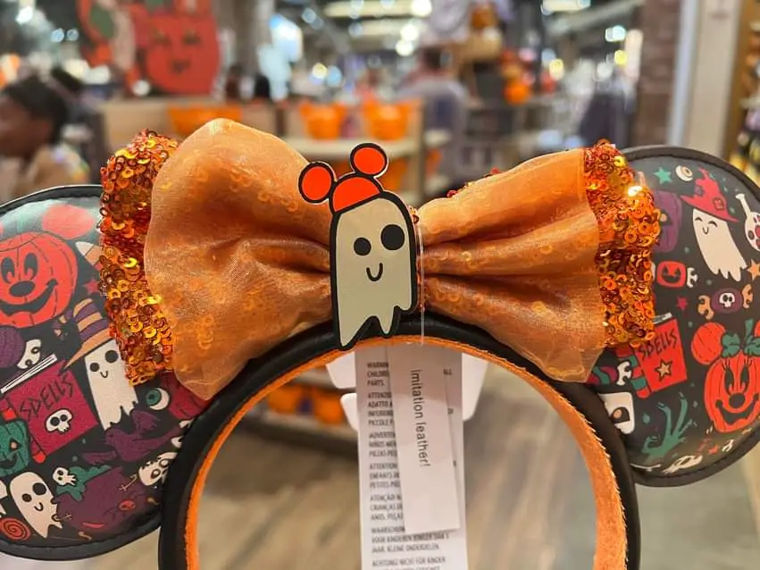 New Minnie Mouse Halloween Ear Headband Spotted At Disney Springs ...