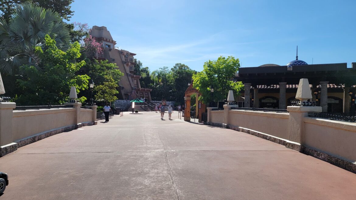 Disney World Theme Parks are virtually empty right now
