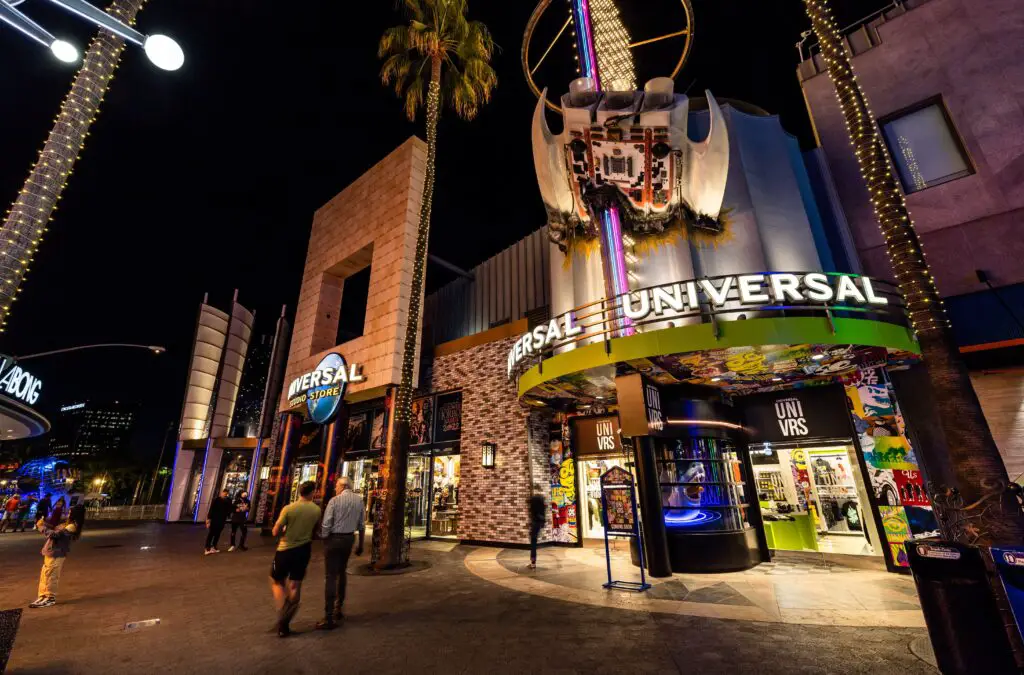 New Retail Destination UNIVRS Now Open at Universal CityWalk Hollywood