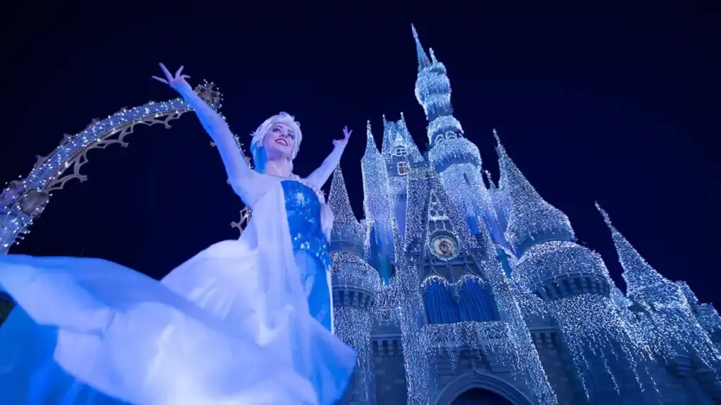Elsa and Anna's Cinderella Castle Dream Lights not returning in 2022