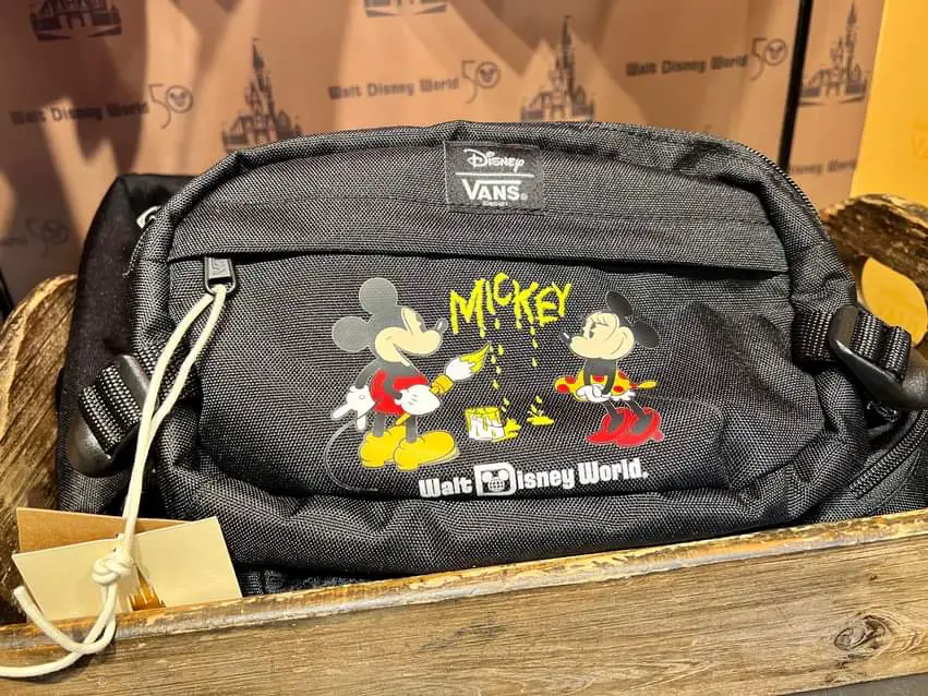 New Vans Mickey And Minnie Fanny Pack Available At Walt Disney World!