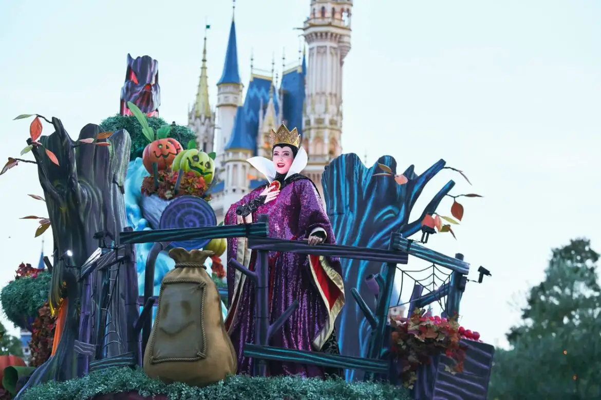 Celebrate Spooky Halloween Fun at the Tokyo Disney Resort